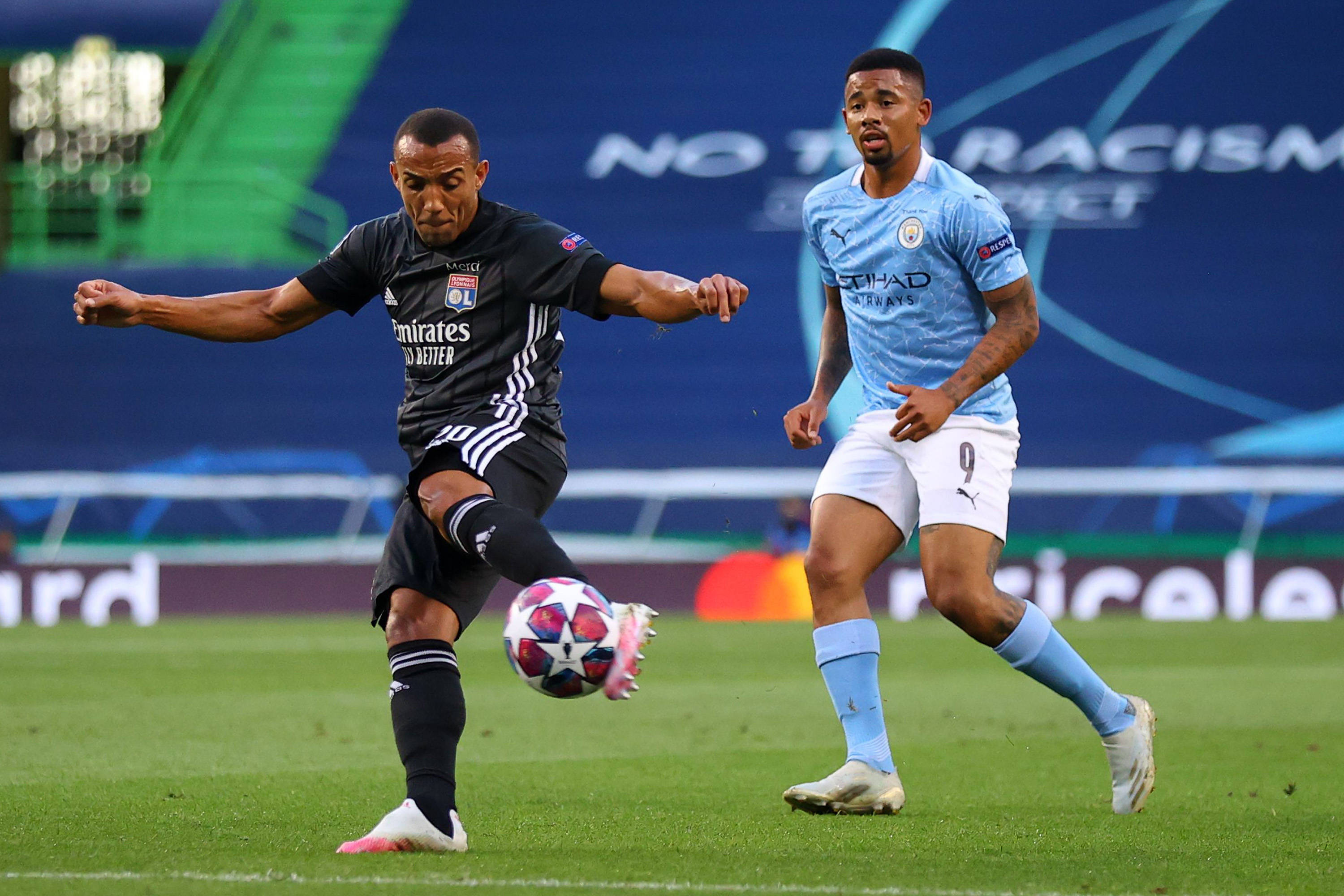 关于法甲赛程吃紧;曼城今夜单刀错失;话题不断;纪律约束更严格的信息 关于法甲赛程吃紧;曼城今夜单刀错失;话题不断;纪律约束更严格的信息