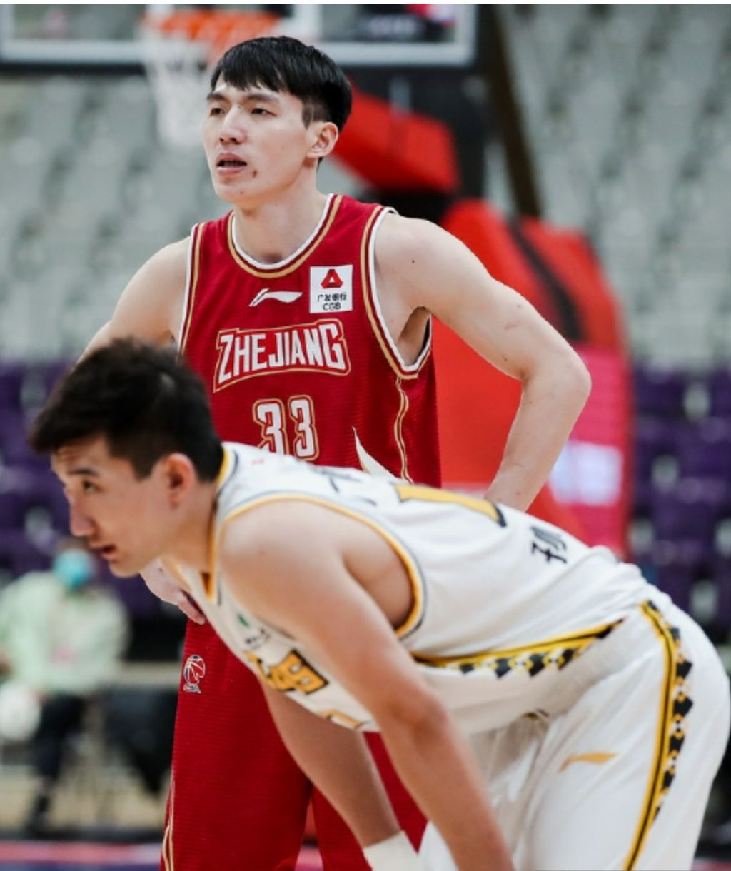 乐鱼app包含集结日浙江稠州备战意甲，再遭质疑细节曝光，球迷炸锅，数据趋势出现新变化的词条